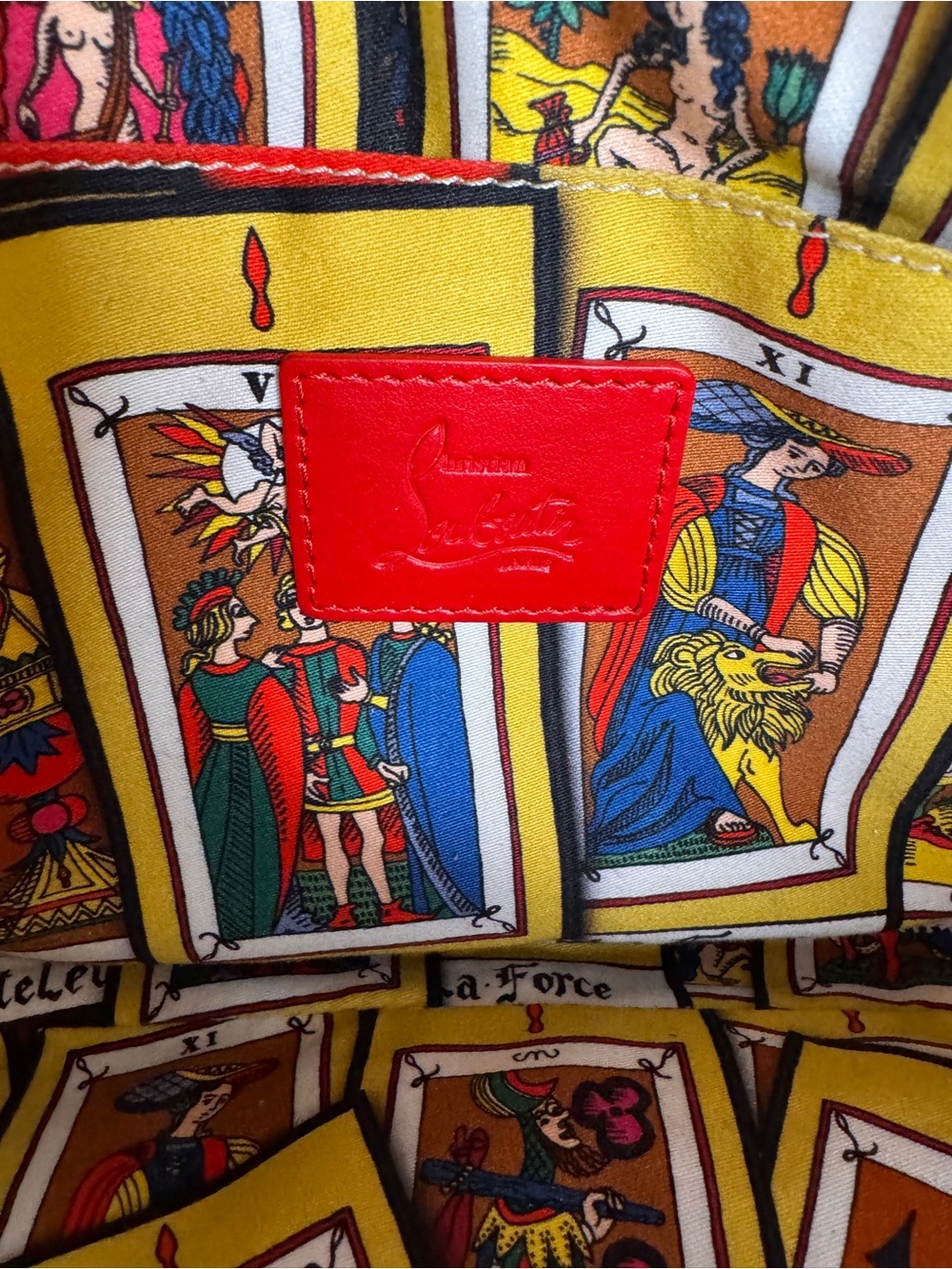 Christian Louboutin Caracaba Large Mix-Print Tote Motif Embroidered Multicolor - Picture 8 of 16